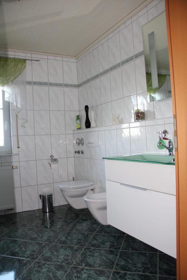 Ferienwohnung Knaub Бад Вилдунген Екстериор снимка